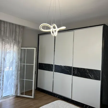 Comfortable 2-bedroom Near Tirana Airport Vorë